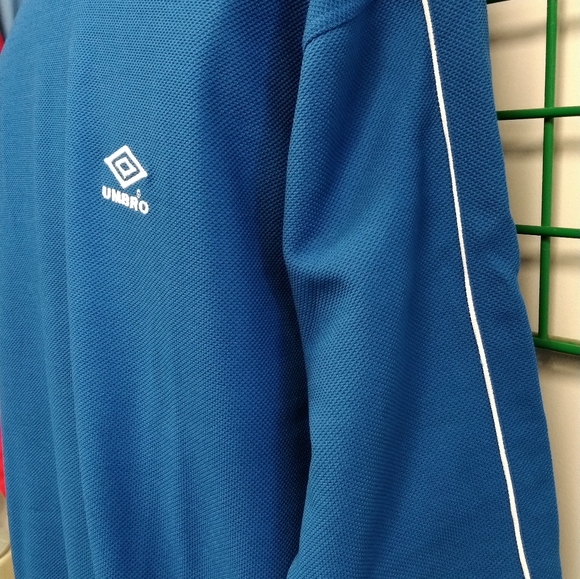 Umbro top - NWOT - Picture 3 of 6